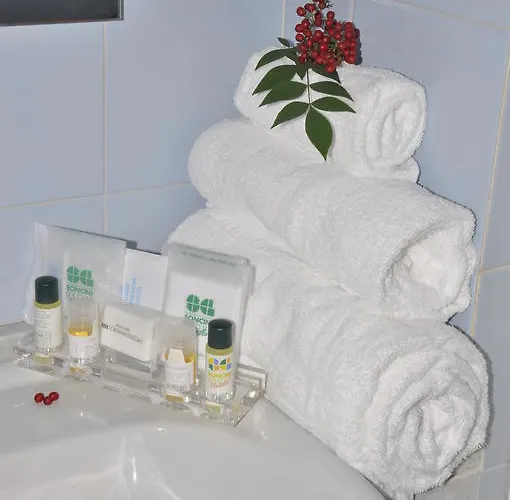 Green Hotel Hotel