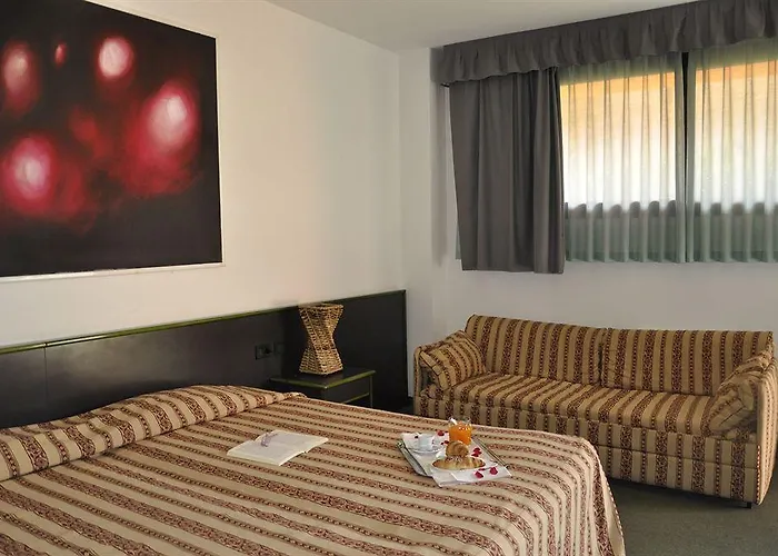 Green Hotel Hotel