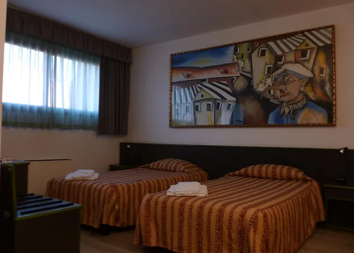 Green Hotel