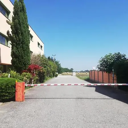 Green Hotel Отель 3*