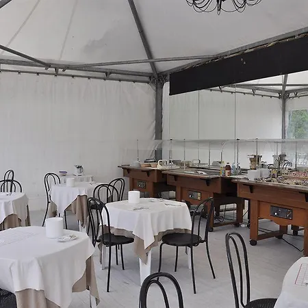 Отель Green Hotel