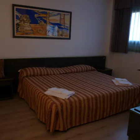 فندق Green Hotel 3*