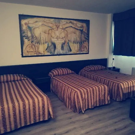 فندق Green Hotel 3*